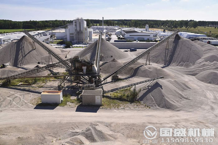 帶花紋槽型皮帶機(jī) 帶花紋槽型皮帶機(jī)